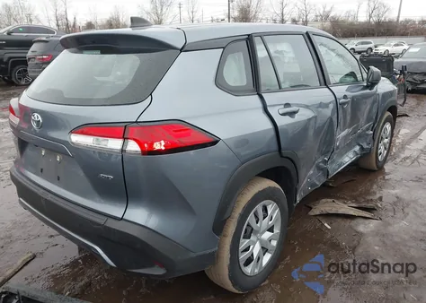 2022 Toyota Corolla Cross L из США, поврежденный, VIN 7MUAAABG3NV040858